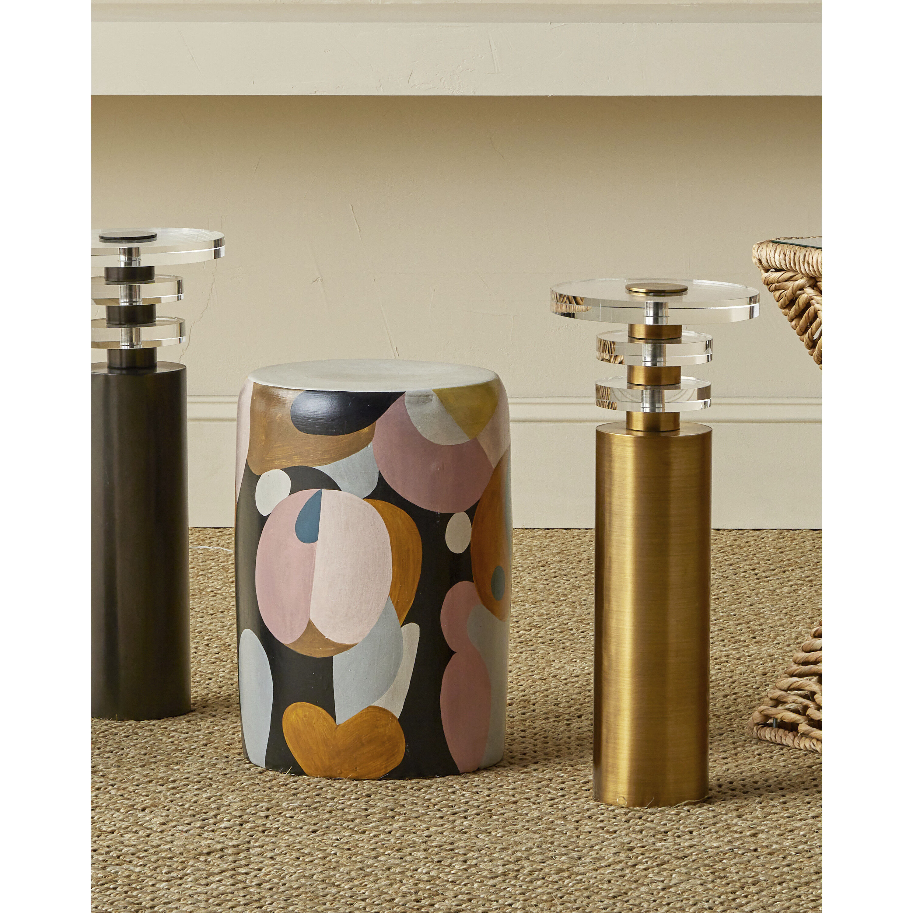 So Nouveau Accent Table