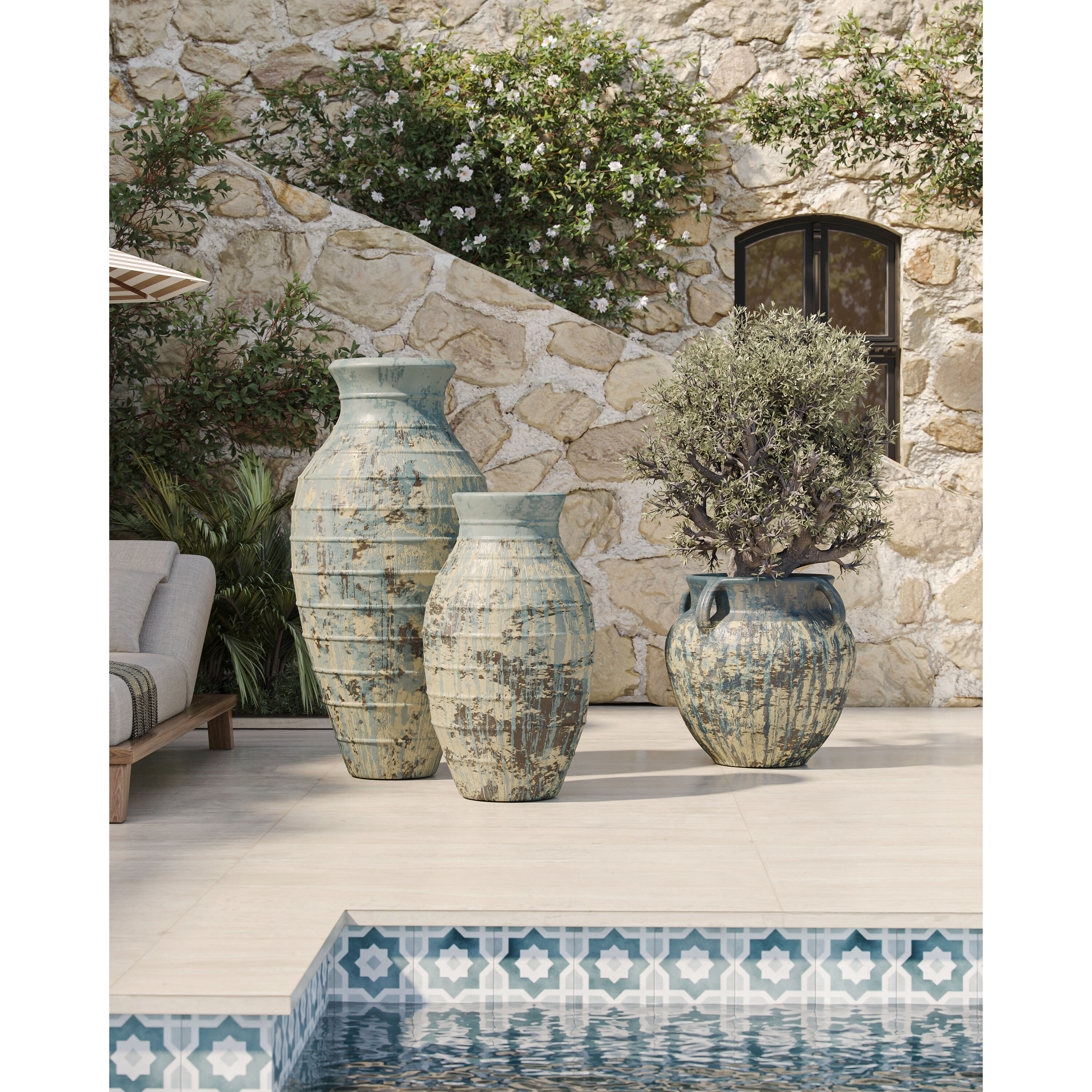Lipari Antique White/Blue Drip Outdoor Urn, Extra Large