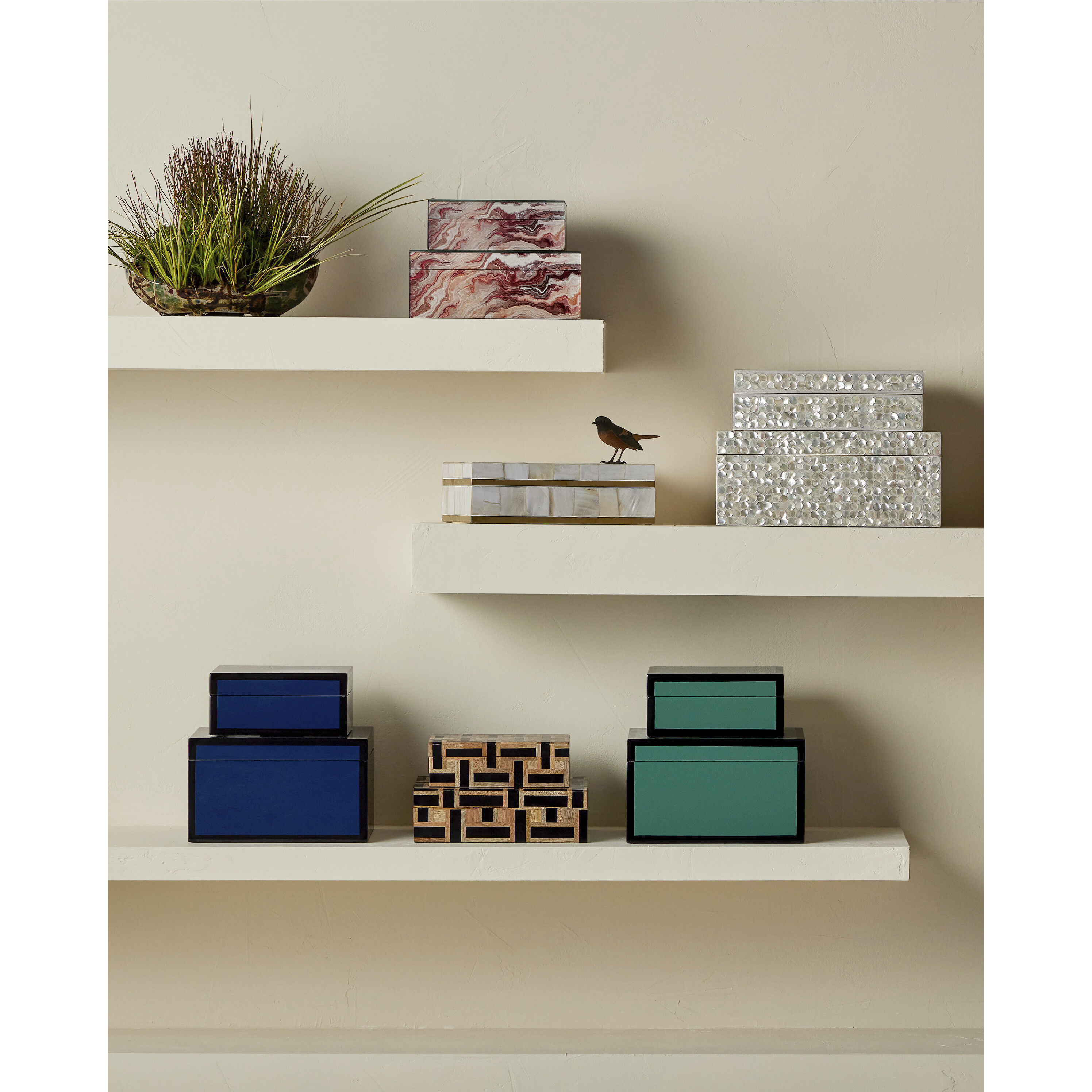 Lacquer 10.25 inch Navy/Black Boxes, Set of 2